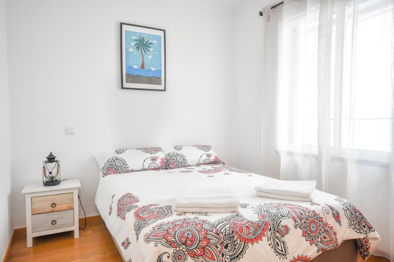 Spacious 3 Bedroom By The Beach Canico  Ngoại thất bức ảnh